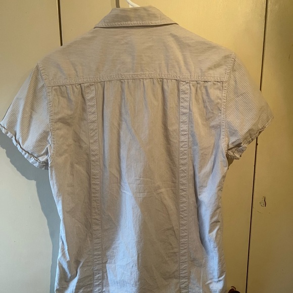 Guess Short Sleeve Button-Up Shirt - Picture 2 of 3